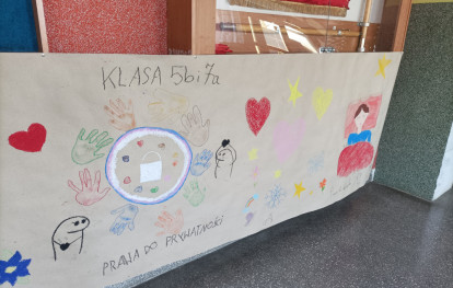 Uczniowie PSP w Gnojniku świętują Międzynarodowy Dzień Praw Dziecka