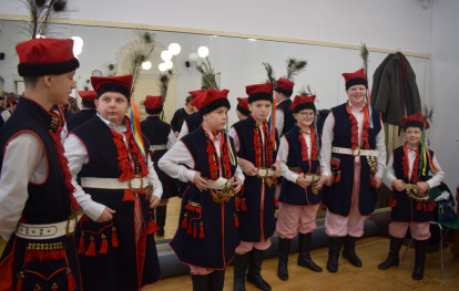 XIII Przegląd Pastorałek i Kolęd Ludowych Regionu Krakowskiego XIII Przegląd Pastorałek i Kolęd Ludowych Regionu Krakowskiego