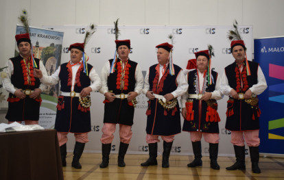 XIII Przegląd Pastorałek i Kolęd Ludowych Regionu Krakowskiego XIII Przegląd Pastorałek i Kolęd Ludowych Regionu Krakowskiego