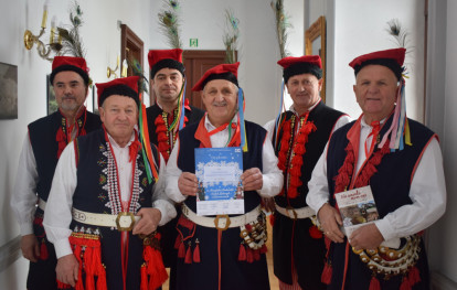 XIII Przegląd Pastorałek i Kolęd Ludowych Regionu Krakowskiego XIII Przegląd Pastorałek i Kolęd Ludowych Regionu Krakowskiego
