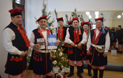 XIII Przegląd Pastorałek i Kolęd Ludowych Regionu Krakowskiego XIII Przegląd Pastorałek i Kolęd Ludowych Regionu Krakowskiego