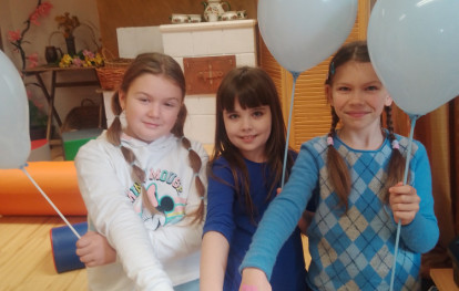Uczniowie PSP w Gnojniku świętują Międzynarodowy Dzień Praw Dziecka