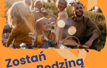Plakat promujący rodziny zastępcze