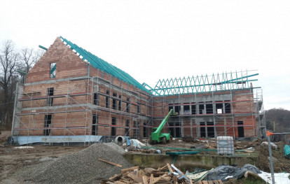 Budowa nowego obiektu Centrum Kultury i Rekreacji w Gnojniku - zdjęcia z końca grudnia 2022 r.