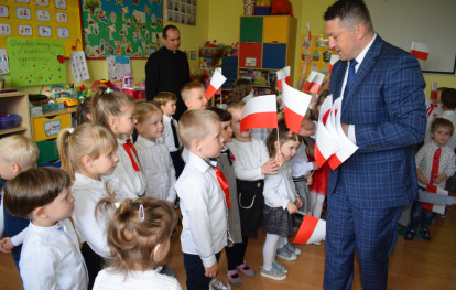 Dzień Flagi w przedszkolach (maj 2023)