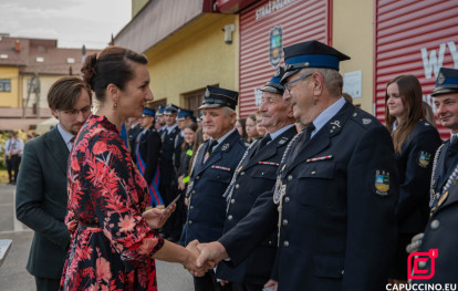 Jubileusz 90-lecia OSP Gnojnik - wręczenie odznaczeń strażakom