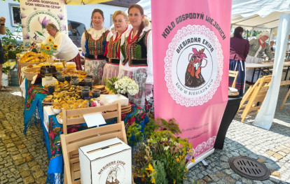 Bitwa Regionów 2025 - zdjęcie grupowe KGW Biesiadna Ekipa z Biesiadek Bitwa Regionów 2025 - zdjęcie grupowe KGW Biesiadna Ekipa z Biesiadek