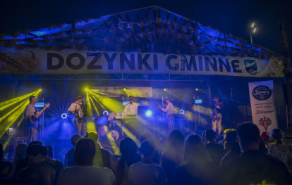 Dożynki Gminne 2025 - występy artystyczne - zespół Bajeranty Dożynki Gminne 2025 - występy artystyczne - zespół Bajeranty