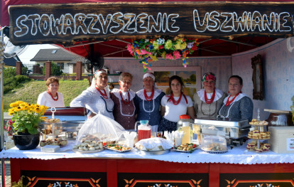 Dożynki Gminne 2025 - stoisko Stowarzyszenia Uszwianie Dożynki Gminne 2025 - stoisko Stowarzyszenia Uszwianie