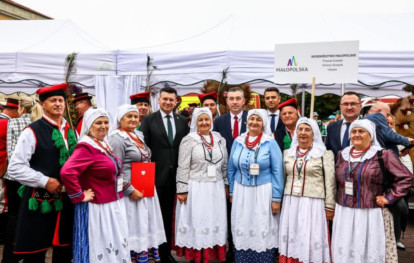 Udział grupy wieńcowej z Uszwi w Dożynkach Prezydenckich 2025 Udział grupy wieńcowej z Uszwi w Dożynkach Prezydenckich 2025