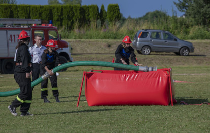 Gminne zawody sportowo-pożarnicze - rywalizacja drużyn seniorskich Gminne zawody sportowo-pożarnicze - rywalizacja drużyn seniorskich