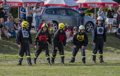 Gminne zawody sportowo-pożarnicze - rywalizacja drużyn seniorskich Gminne zawody sportowo-pożarnicze - rywalizacja drużyn seniorskich