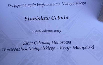 Sołtys Uszwi uhonorowany Złotą Odznaką Honorową Województwa Małopolskiego Sołtys Uszwi uhonorowany Złotą Odznaką Honorową Województwa Małopolskiego